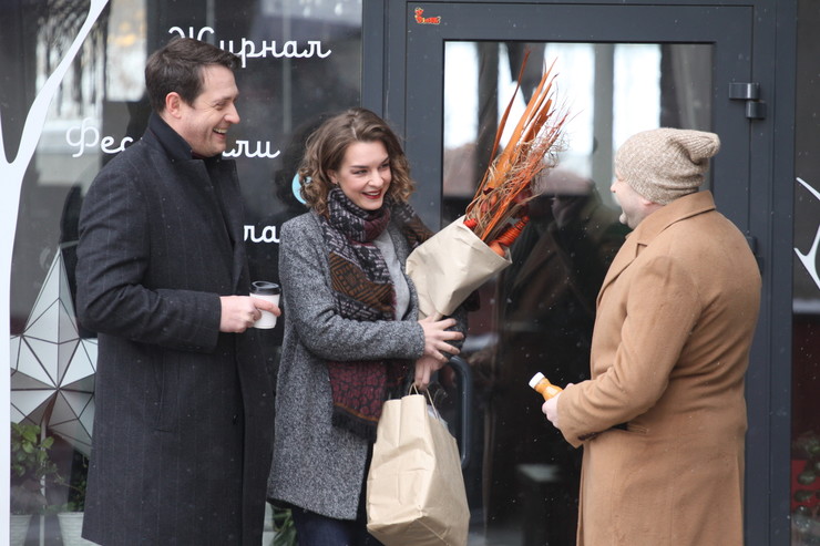 Премьера первой серии сериала «Никто не узнает» состоялась на II российском фестивале телесериалов «Пилот» в Иваново