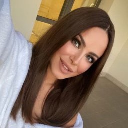 Ани Лорак отменила все концерты в России