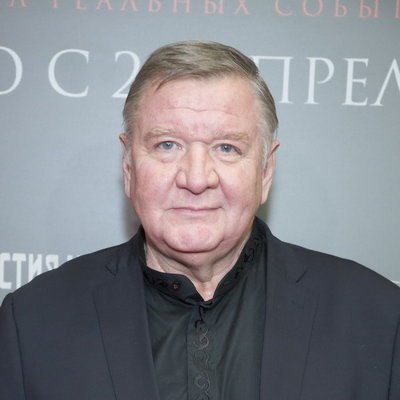 Роман Мадянов: &laquo;Открываю сценарии &ndash; а там люди общаются матом&raquo;