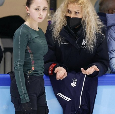 Представитель МОК о награждении фигуристов, выигравших в команде: &laquo;Лучше пока не вручать медали&raquo;