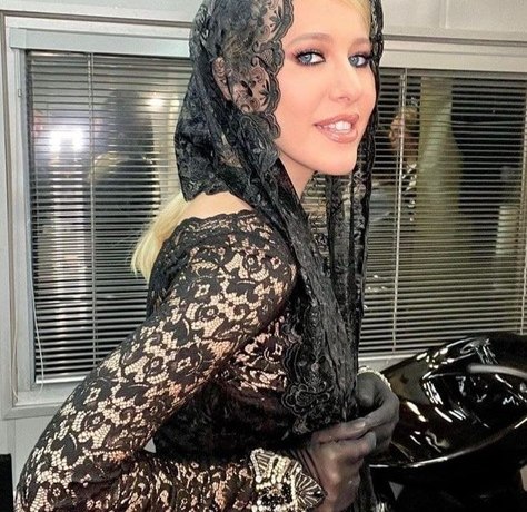 Штурм набросилась на сбежавшую Собчак: &laquo;Крестный прикрывал твою жопу, тебе все сходило с рук!&raquo;