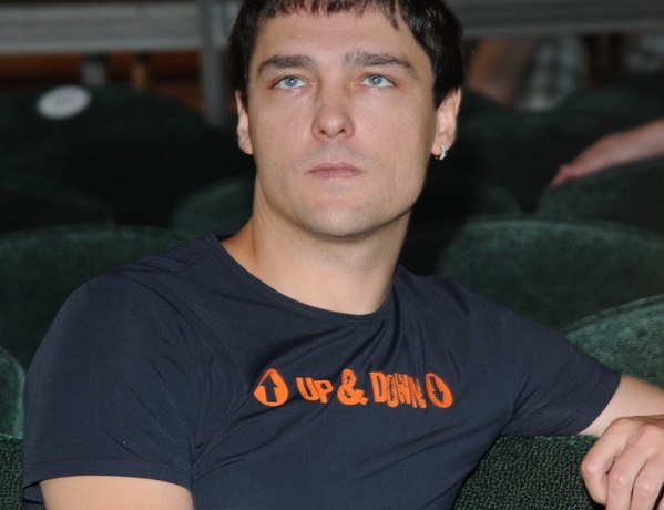 У могилы Юрия Шатунова установлен дополнительный пост охраны из-за неадекватных фанатов