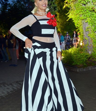 Лайма Вайкуле выступила на празднике у миллионера вопреки слухам о тяжелой форме рака &mdash; видео