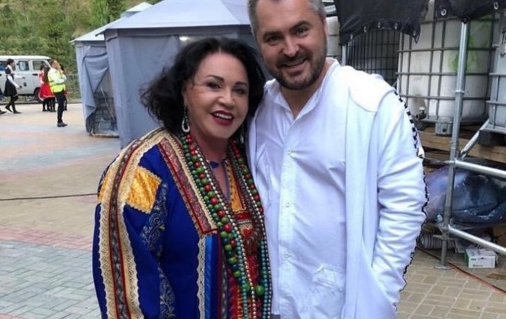 Муж Надежды Бабкиной в одиночку прошел обряд крещения