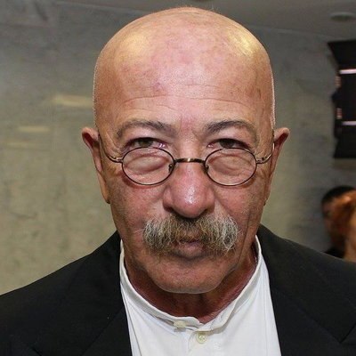 Александр Розенбаум попал в больницу в Красноярске Александр Розенбаум попал в больницу в Красноярске