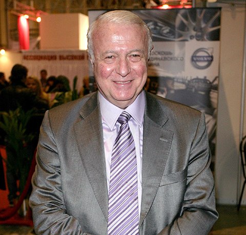 Бабник, ставший верным мужем, жизнелюб, покончивший с собой. Противоречия Бориса Ноткина