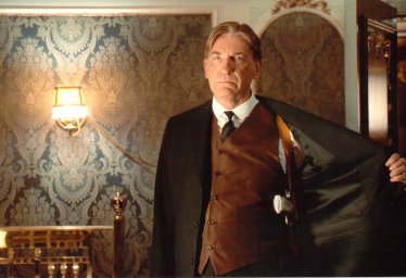 Звезда &laquo;Титаника&raquo; Дэвид Уорнер скончался в доме престарелых от опухоли