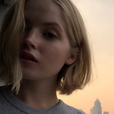 Элли Бамбер сыграет обнаженную Кейт Мосс
