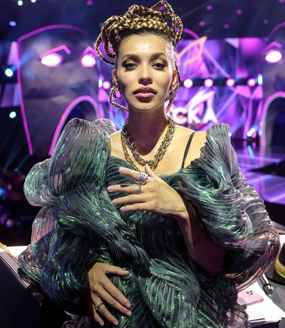 Батрутдинов флиртовал с Тодоренко, а Монстрик опустил всех судей: третий выпуск &laquo;Маски&raquo;