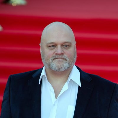 Алексей Федорченко: «Я считаю преступлением делать кинореверансы в адрес прокатчиков и зрителей» Алексей Федорченко: «Я считаю преступлением делать кинореверансы в адрес прокатчиков и зрителей»