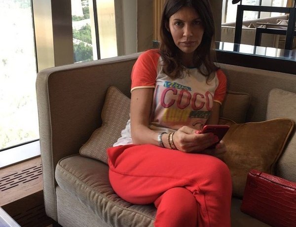 &laquo;Помогите человеку с лечением!&raquo;: подписчики Алисы Аршавиной считают, что ей пора в психушку