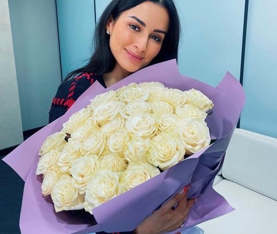 Тина Канделаки &ndash; Маргарите Симоньян: &laquo;Ты не дашь миру стать фермой, где людей делают стадом&raquo;