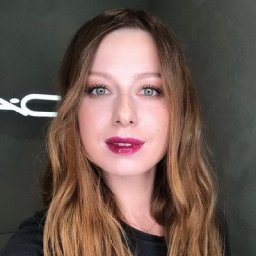 Юлия Савичева: &laquo;Любовь вылечит и спасет&raquo;