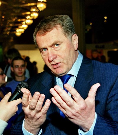 Внебрачный сын Жириновского: «В больнице он поцеловал мне руки и сказал: «Для вас живу» Внебрачный сын Жириновского: «В больнице он поцеловал мне руки и сказал: «Для вас живу»