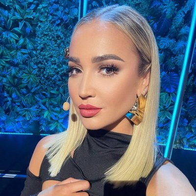 Ольга Бузова: «Если надо будет, опять пойду мыть полы» Ольга Бузова: «Если надо будет, опять пойду мыть полы»