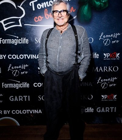 Молодящийся Дибров в подтяжках, счастливая Макеева, Кабо с подросшим сыном: звезды на светском ланче