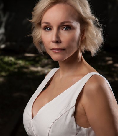 Зудина сыграет мать Табакова, который путешествует по параллельным мирам