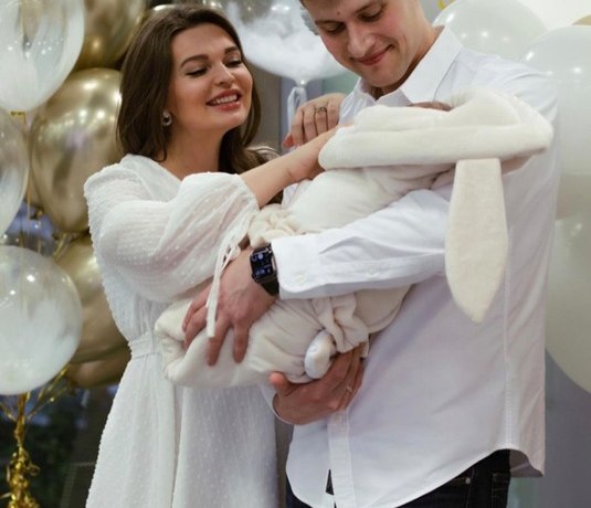 Александр Энберт раскрыл изысканное имя новорожденной дочери