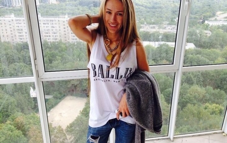 Сломанный нос, сотрясение мозга: Алена Ашмарина натерпелась от бывшего — фото Сломанный нос, сотрясение мозга: Алена Ашмарина натерпелась от бывшего — фото