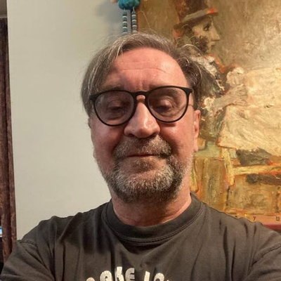 Юрий Шевчук и Дмитрий Емельянов устроили &laquo;Похороны войны&raquo;