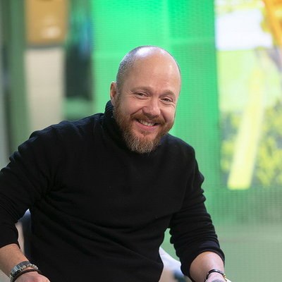Евгений Стычкин рассказал, как оказался без штанов на съемках &laquo;Фандорина. Азазель&raquo;