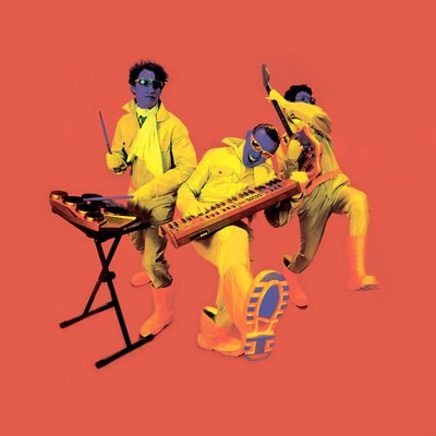 Мэйби Бэйби снялась в фантастическом клипе Дельфина