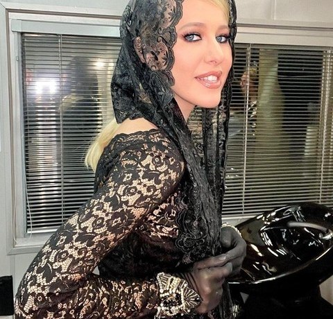 Ксения Собчак вернулась в Россию: &laquo;Сижу в Москве, пишу сценарии&raquo;