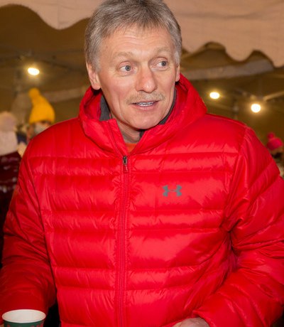 &laquo;Не нужно драматизировать&raquo;: Дмитрий Песков о звездах, резко покинувших страну