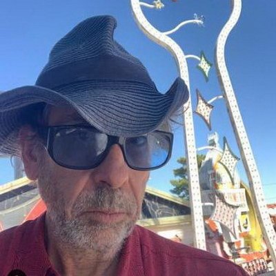 Тим Бёртон получит премию «Люмьер» Тим Бёртон получит премию «Люмьер»
