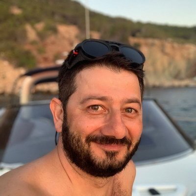 Михаил Галустян стал гражданином Армении