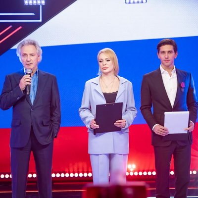 Российские звезды выступили на концерте «Я горжусь, что я русский!» в студии RU.TV Российские звезды выступили на концерте «Я горжусь, что я русский!» в студии RU.TV