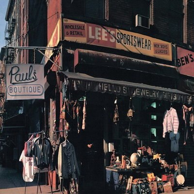 В честь Beastie Boys назвали площадь в Нью-Йорке В честь Beastie Boys назвали площадь в Нью-Йорке