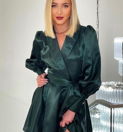 Барских &ndash; Бузовой: &laquo;Тоже улетела в Дубай? Сиди там и верь, что все твои боты перейдут в Telegram&raquo;