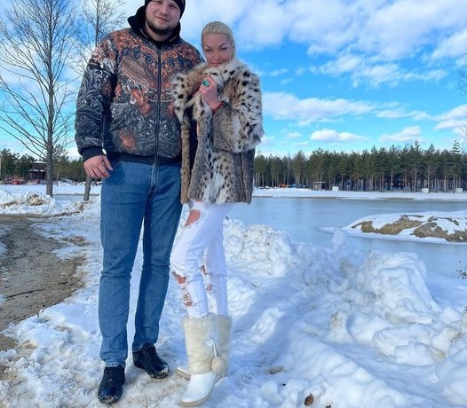 Экс-возлюбленная нового спутника Волочковой: &laquo;Пиарится с балериной, но его кредит выплачиваю я&raquo;