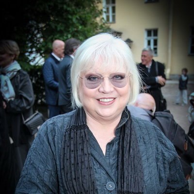 Светлана Крючкова и Вениамин Фильштинский получат спецпремию &laquo;Золотая маска&raquo;