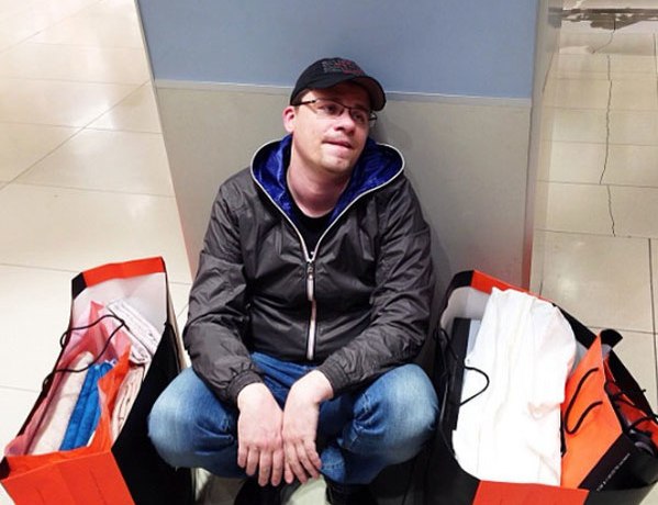 Гарик Харламов о происходящем в мире: &laquo;Хочется, чтобы вышел Пельш и сказал, что это был розыгрыш&raquo;