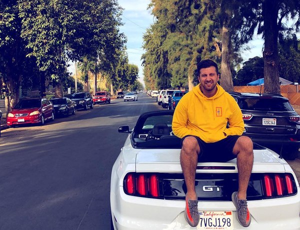 &laquo;Вот ушел в запой ненадолго&raquo;: Амиран Сардаров обанкротился из-за блокировки соцсети