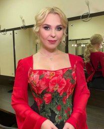 Дочь Пелагеи собрала комплименты, Гоар дарят бриллианты, а Тодоренко покупает ношенное: соцсети звез