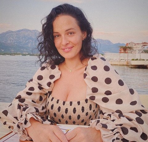 &laquo;Хочется начистить морду!&raquo;: звезда Playboy Дарья Астафьева разнесла Регину Тодоренко