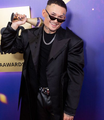 Моргенштерн как будто вернулся в Россию, а Анна Бузова покупает квартиру в Турции. Соцсети звезд