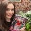 Софи Элис-Бекстор научила всех танцевать и выпустила кулинарную книгу