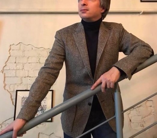 Ровшан Аскеров: &laquo;Уехал из России, взяв первый попавшийся чемодан. Это было бегство&raquo;