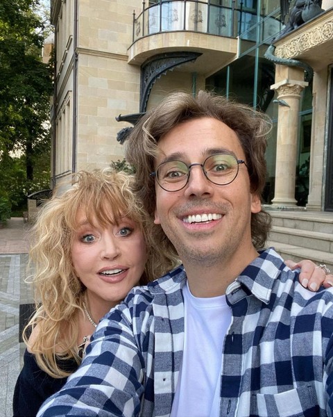 Пугачева во всем поддерживает мужа