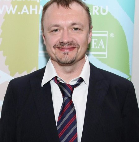 Звезда &laquo;Гардемарины, вперед!&raquo; Владимир Шевельков: &laquo;Я чувствовал свою ничтожность перед женой&raquo;