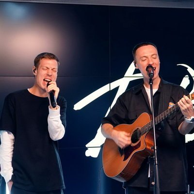 Dabro представили live-версию «Мне не страшно» Dabro представили live-версию «Мне не страшно»