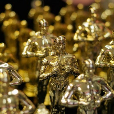 Ведущими &laquo;Оскара&raquo; станут три актрисы, и на церемонии вручат приз от зрителей