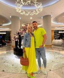 &laquo;Плюс 8 кг за один день? Ну ты и жрешь!&raquo;: милая переписка Леры Кудрявцевой и Сергея Лазарева