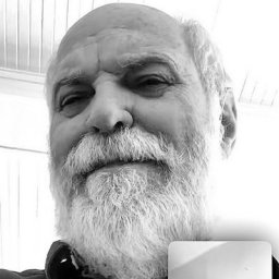 Умер режиссер и сценарист Леон Ичасо