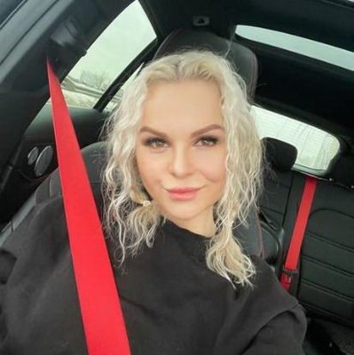 Алиса Вокс попала в аварию и под санкции Алиса Вокс попала в аварию и под санкции