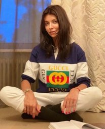 Алиса Аршавина: &laquo;Моя мать давно наркоманка. Не знаем с детьми, куда от нее убежать&raquo;